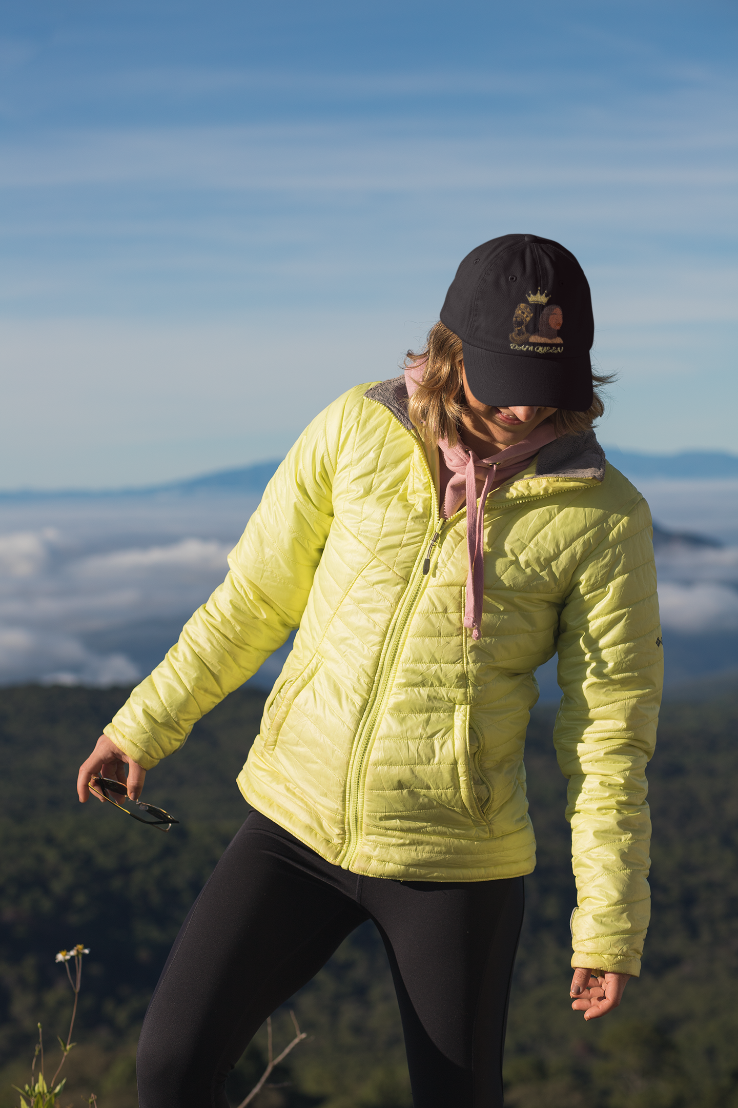 DamQueen Royal Elegance Snapback Hat