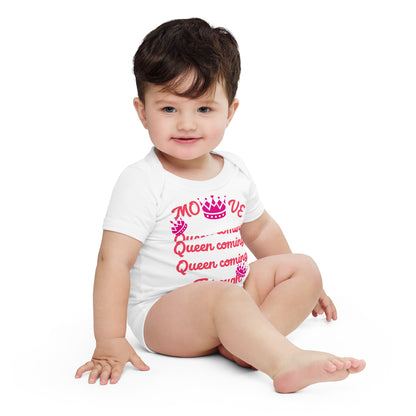 DamQueen Move Queen Coming Through Short Sleeve Onesie